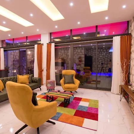 Ay Işiği Villa *